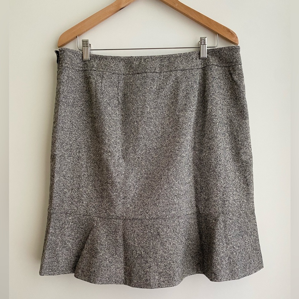 Loft Black & White Tweed Wool Flounce Skirt 14